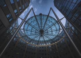 Davy AHOUA - STUDIO VISUALIZER